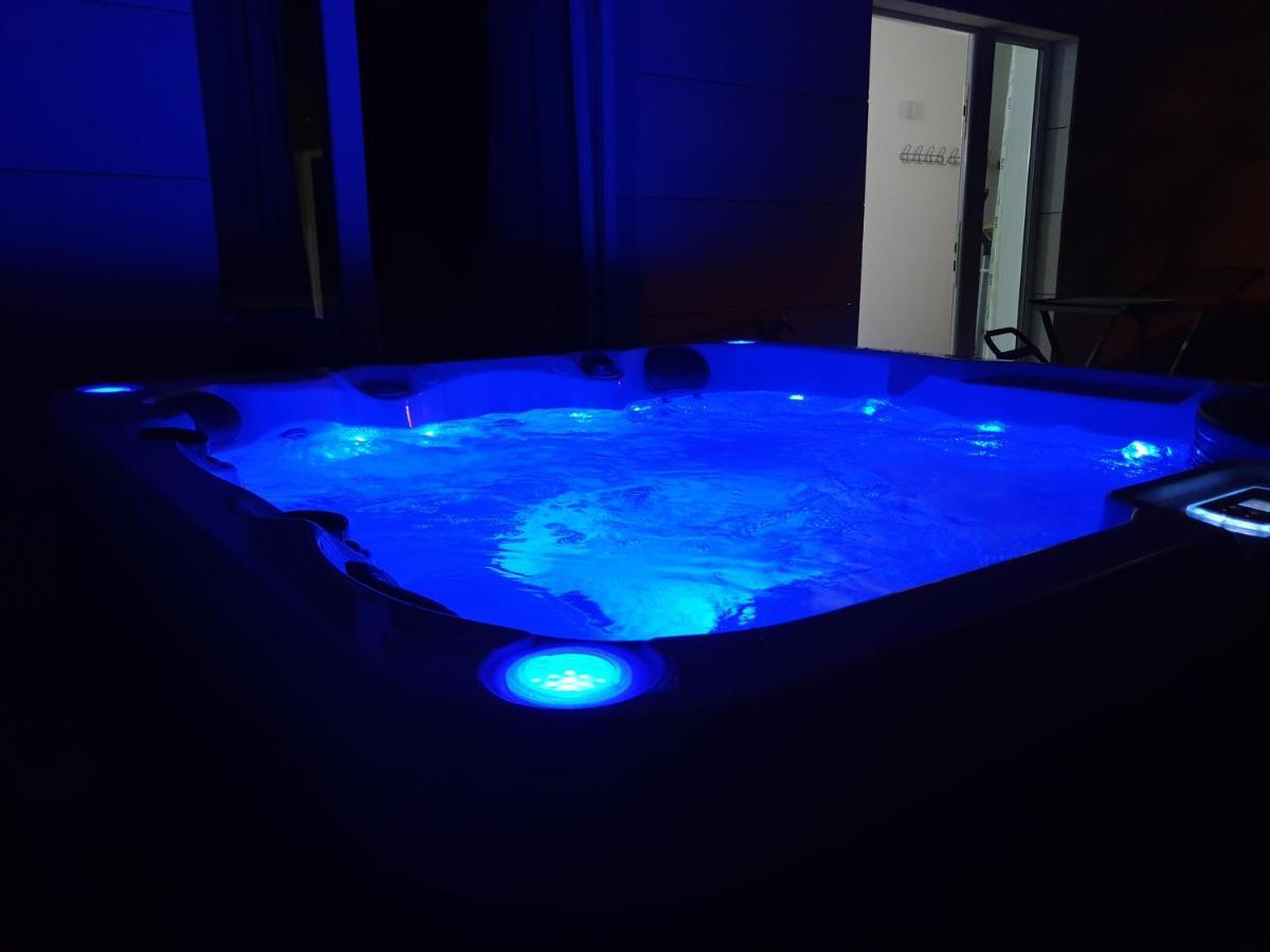 Apartament Abelia, Two Terraces, Hot Tub, Free Parking Dubrownik Zewnętrze zdjęcie